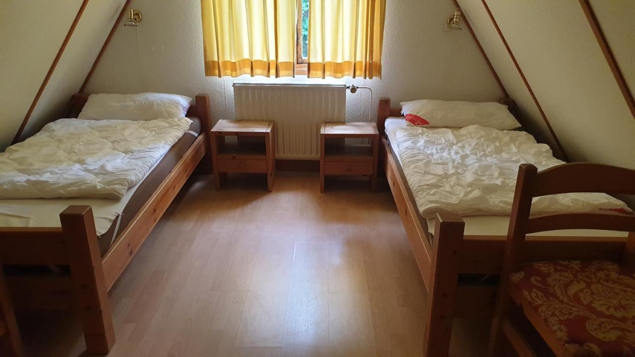 Ferienhaus Nr. 40 Im Ferienpark Am Twistesee Abádszalók ภายนอก รูปภาพ